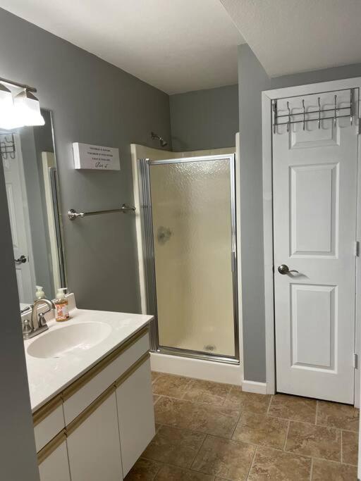 Penthouse Suite At Holiday Hills Book Today Branson Bagian luar foto