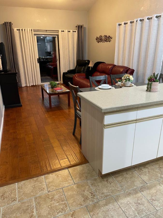 Penthouse Suite At Holiday Hills Book Today Branson Bagian luar foto